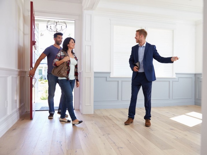 Top real estate agents helping buyers and sellers in Orlando Florida